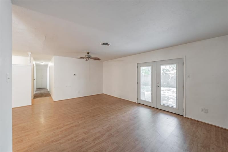 602 Buffalo Drive, Arlington TX 76013 - Photo 8