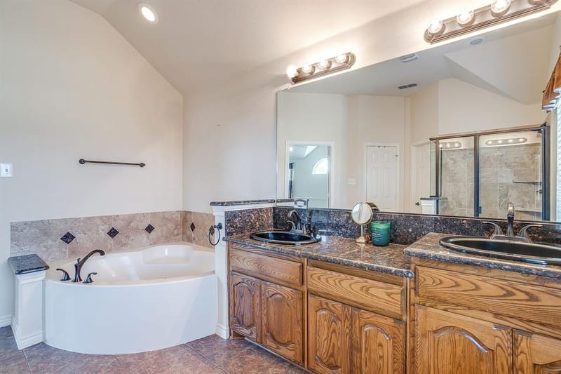 6025 Bee Balm Drive, Fort Worth TX 76123 - Photo 22
