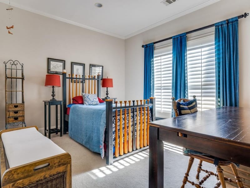 7111 Hill Forest Drive, Dallas TX 75230 - Photo 9