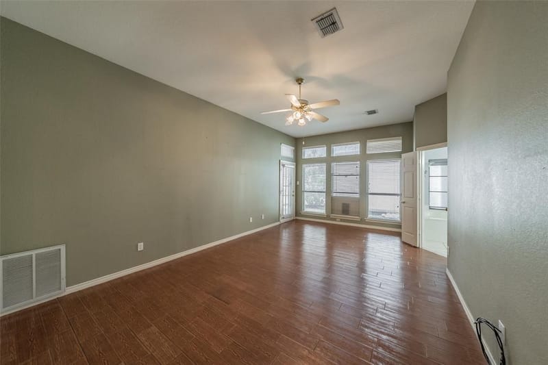 203 Arbor Park Drive, Euless TX 76039 - Photo 26