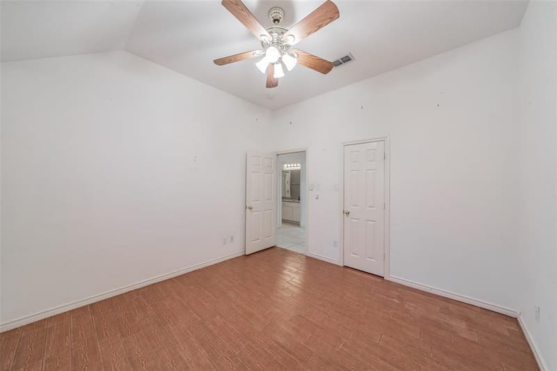203 Arbor Park Drive, Euless TX 76039 - Photo 25