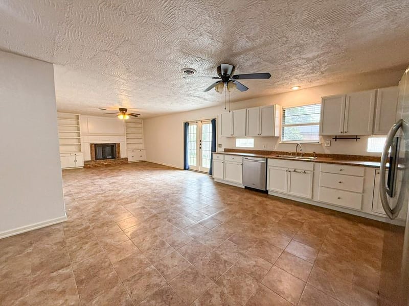 2424 Dorrington Drive, Dallas TX 75228 - Photo 8