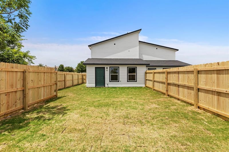 516 Paso Fino Street # 102, Robinson TX 76706 - Photo 32