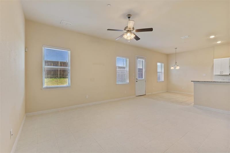 1904 Bethlehem Street, Irving TX 75061 - Photo 7