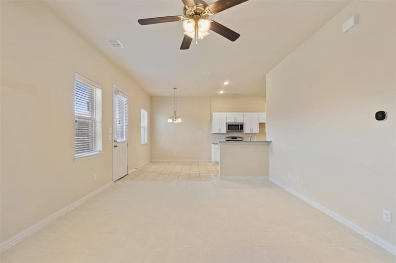1904 Bethlehem Street, Irving TX 75061 - Photo 9