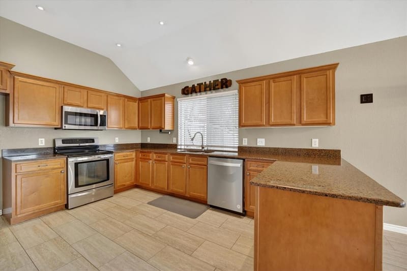 4909 Lansdale Drive, Flower Mound TX 75028 - Photo 9