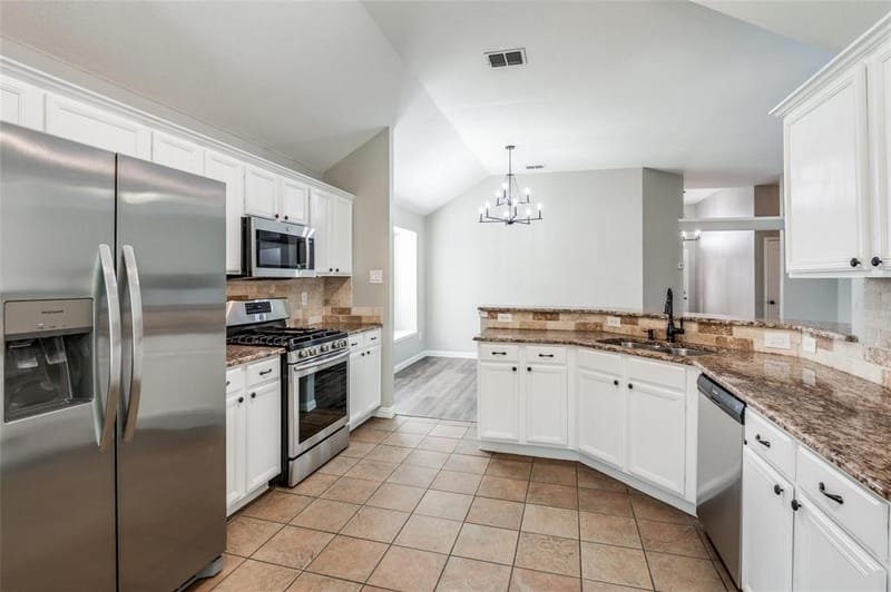 9300 Chesapeake Lane, McKinney TX 75071 - Photo 6