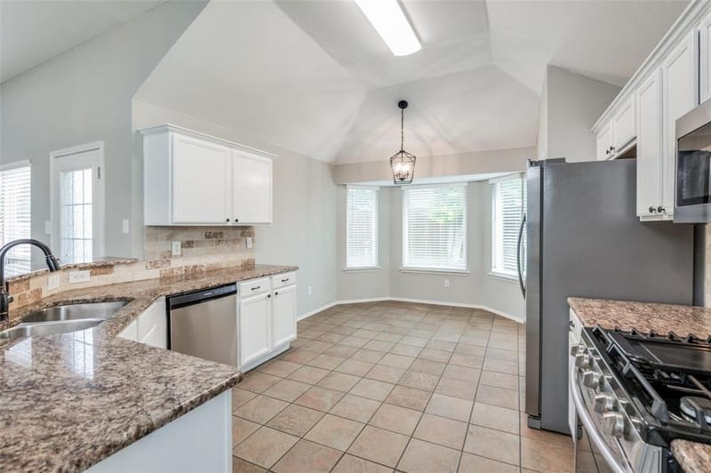 9300 Chesapeake Lane, McKinney TX 75071 - Photo 7