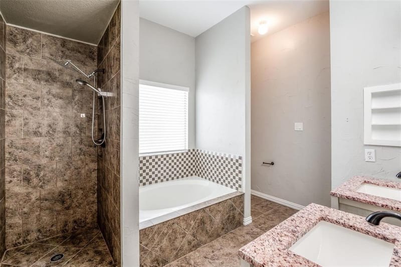 9300 Chesapeake Lane, McKinney TX 75071 - Photo 10