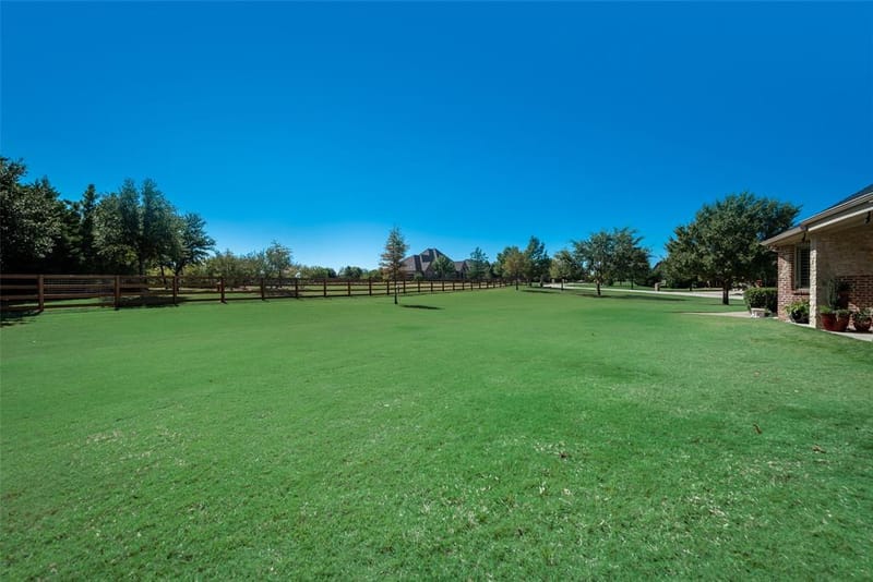 2012 Winthrop Hill Road, Denton TX 76226 - Photo 36