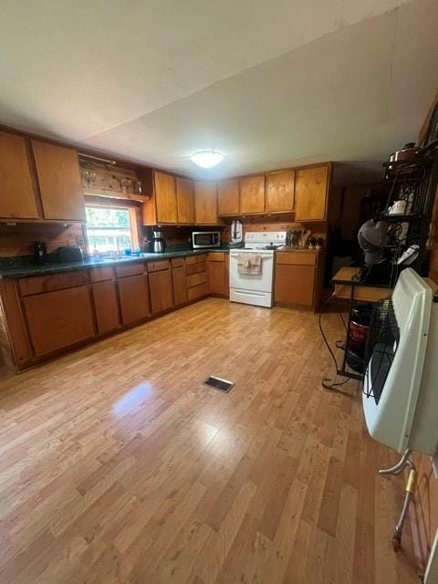 10970 County Road 4020, Kemp TX 75143 - Photo 8