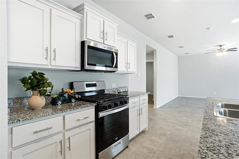 162 Greengate Drive, Boyd TX 76023 - Photo 21