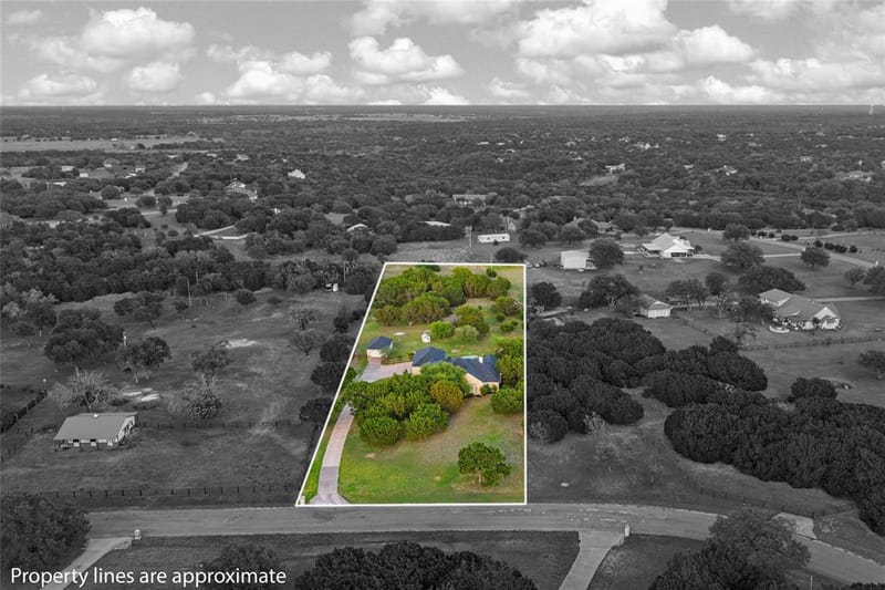 230 Hali Brooke Drive, China Spring TX 76633 - Photo 38