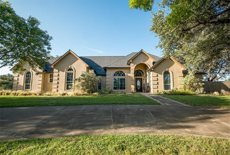 182 Lakeview Drive, Aledo TX 76008 - Photo 2