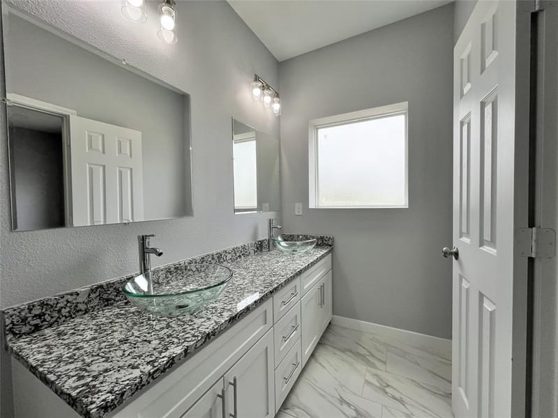 117 Barber Lakes Road, Mineral Wells TX 76067 - Photo 14