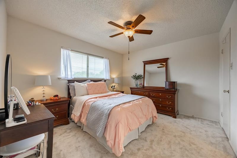 6027 E University Boulevard # 215, Dallas TX 75206 - Photo 15