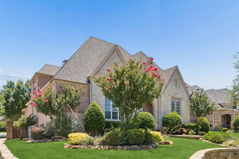 1101 King Mark Drive, Lewisville TX 75056 - Photo 2