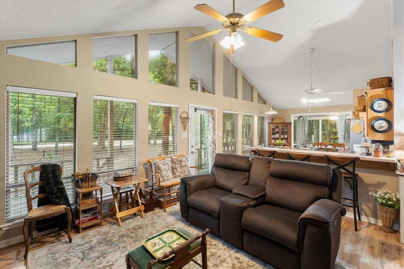 177 Woodfern Glen, Holly Lake Ranch TX 75765 - Photo 3