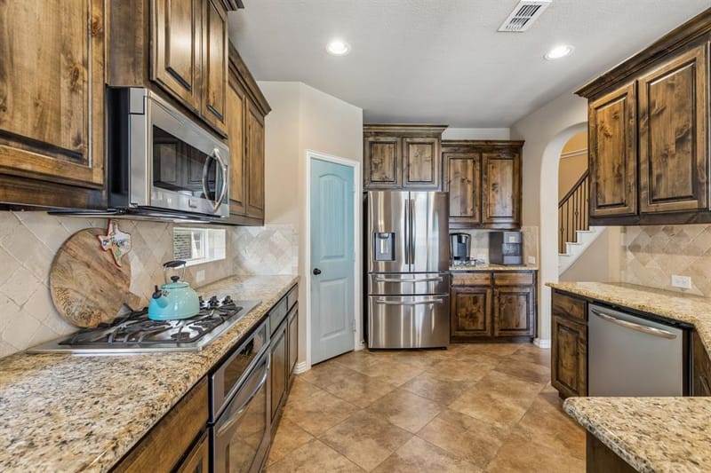 2452 Elm Valley Drive, Little Elm TX 75068 - Photo 4