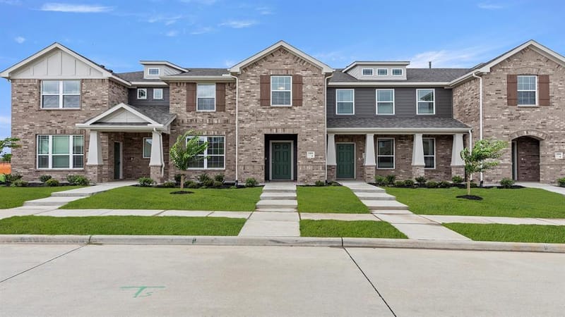1894 Indigo Lane # 15, Heartland TX 75126 - Photo 3