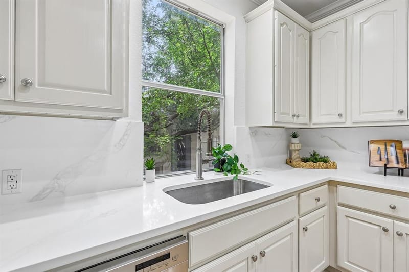 3312 Throckmorton Street, Dallas TX 75219 - Photo 15