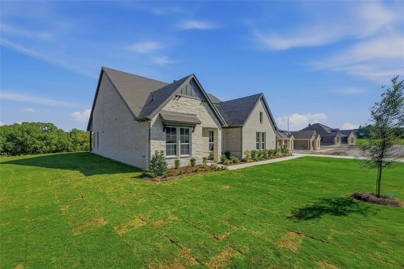 441 Texas Sage Trail, Weatherford TX 76085 - Photo 3