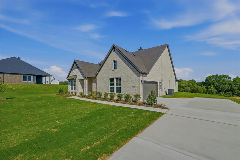 441 Texas Sage Trail, Weatherford TX 76085 - Photo 4