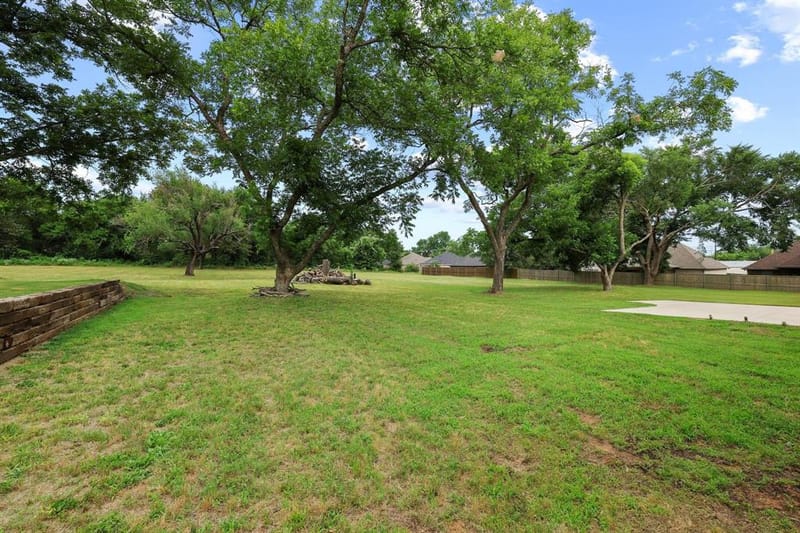 1834 S Park Avenue, Denison TX 75020 - Photo 27