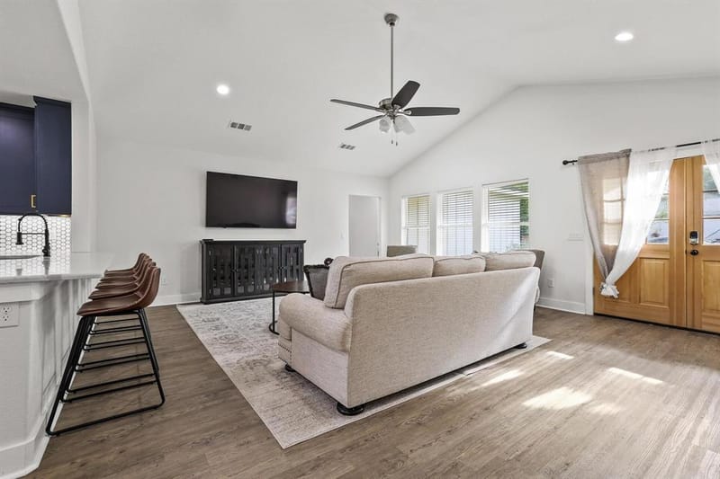 1834 S Park Avenue, Denison TX 75020 - Photo 4