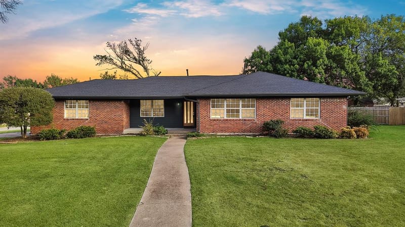 1618 Comanche Trail, Garland TX 75043
