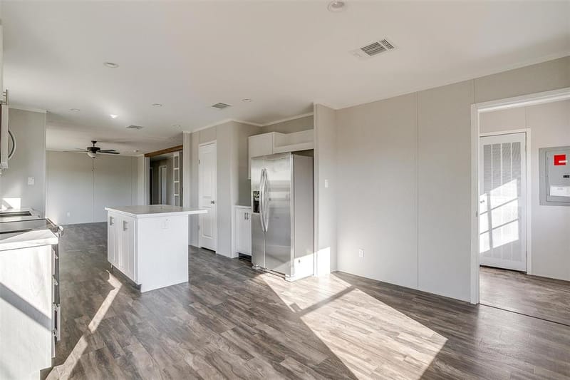 4417 County Road 423, Grandview TX 76050 - Photo 13