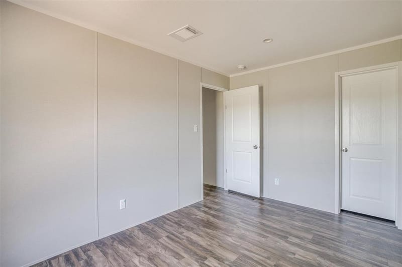 4417 County Road 423, Grandview TX 76050 - Photo 33