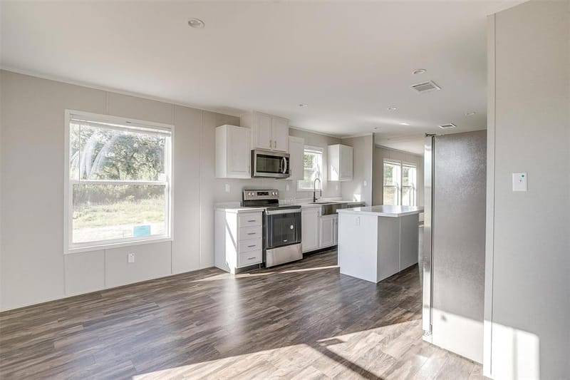 4417 County Road 423, Grandview TX 76050 - Photo 14