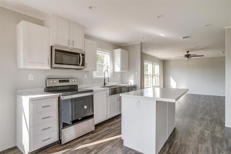 4417 County Road 423, Grandview TX 76050 - Photo 11