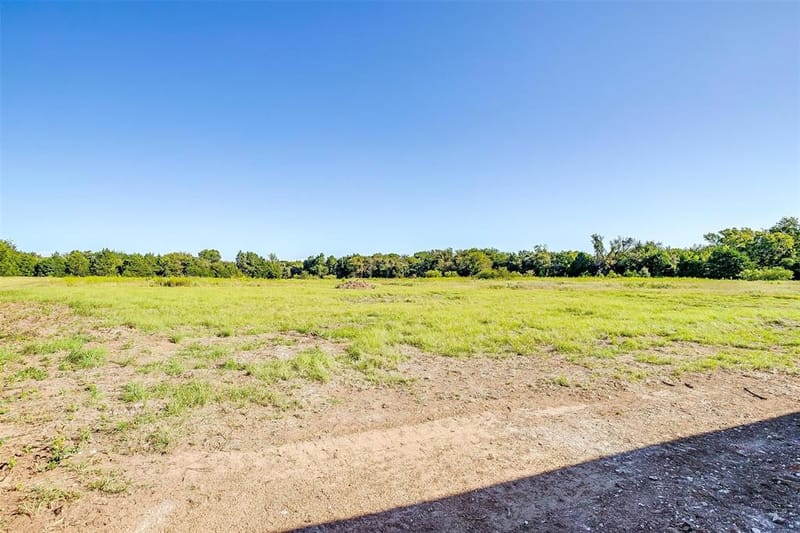 4417 County Road 423, Grandview TX 76050 - Photo 35