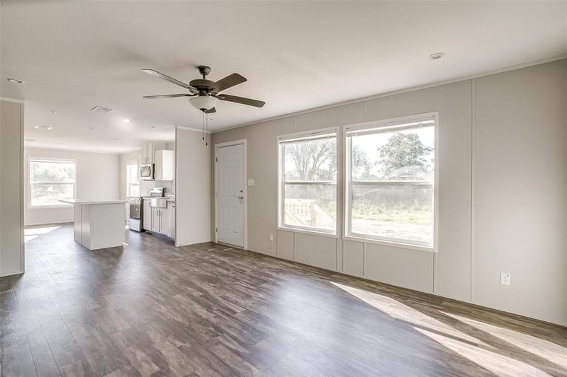 4417 County Road 423, Grandview TX 76050 - Photo 4