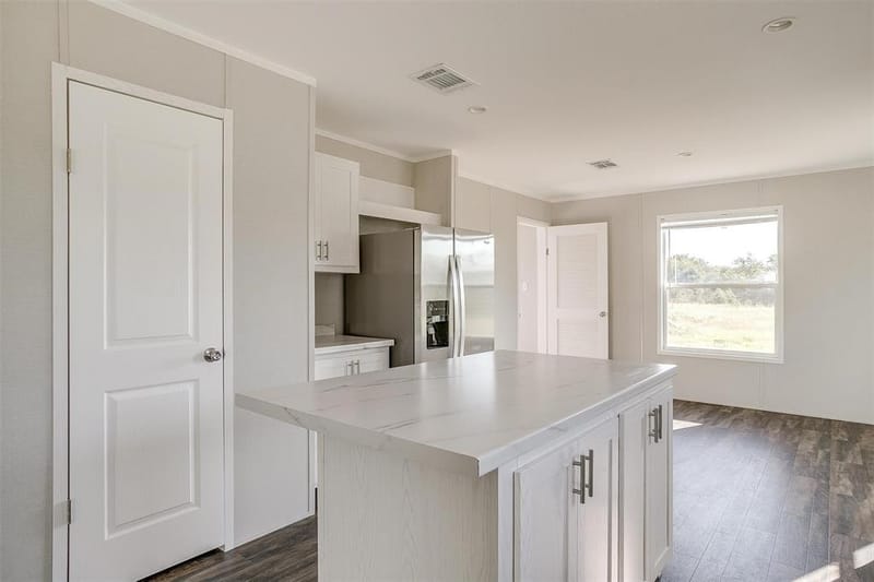 4417 County Road 423, Grandview TX 76050 - Photo 8