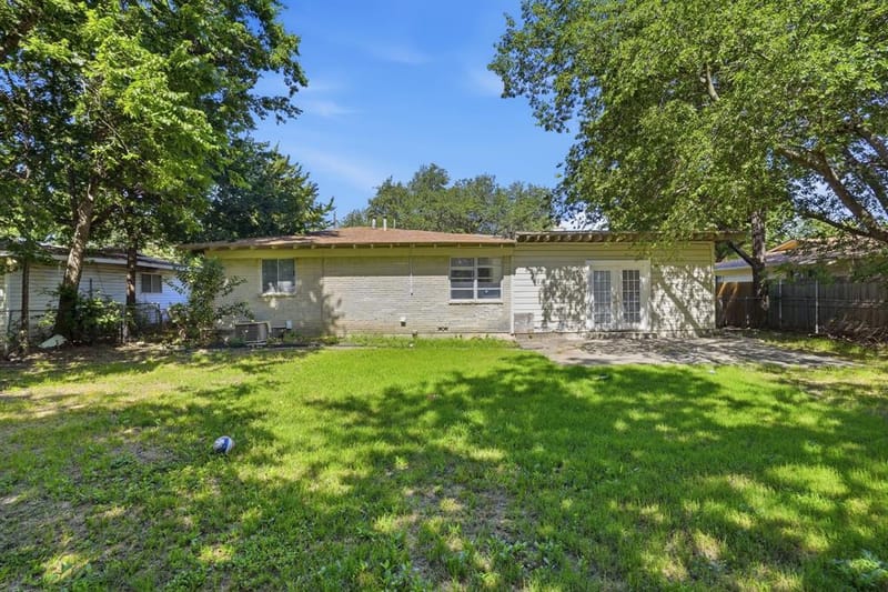 1029 Usher Street, Benbrook TX 76126 - Photo 26