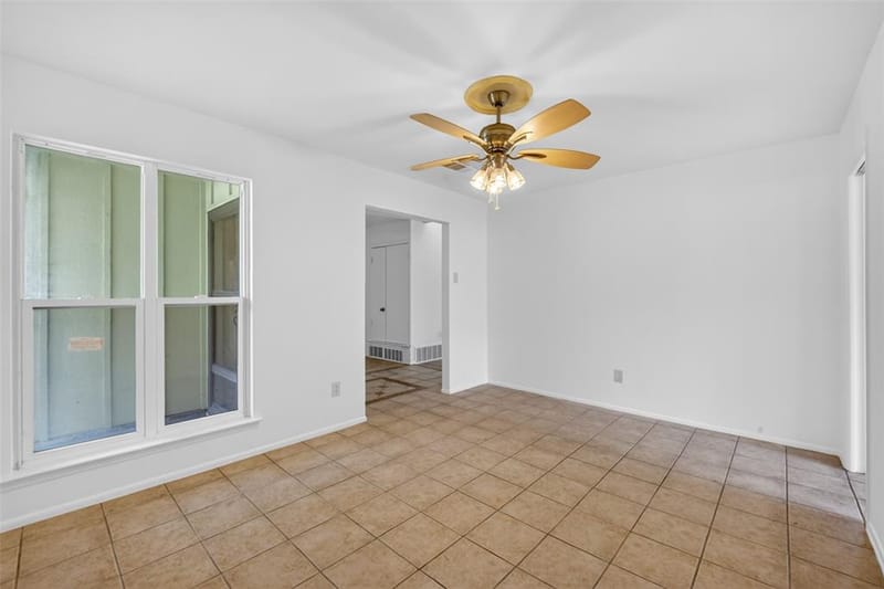 1744 Gross Road, Dallas TX 75228 - Photo 5