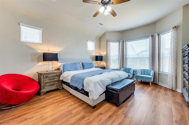 704 Louisville Road, Aubrey TX 76227 - Photo 21