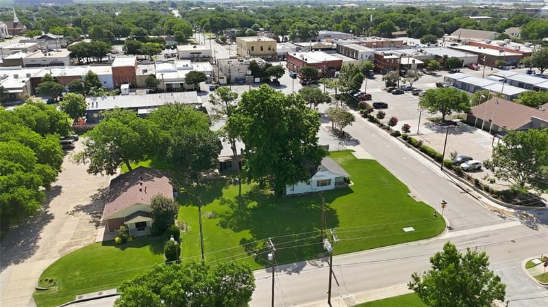 218 W Worth Street, Grapevine TX 76051 - Photo 15