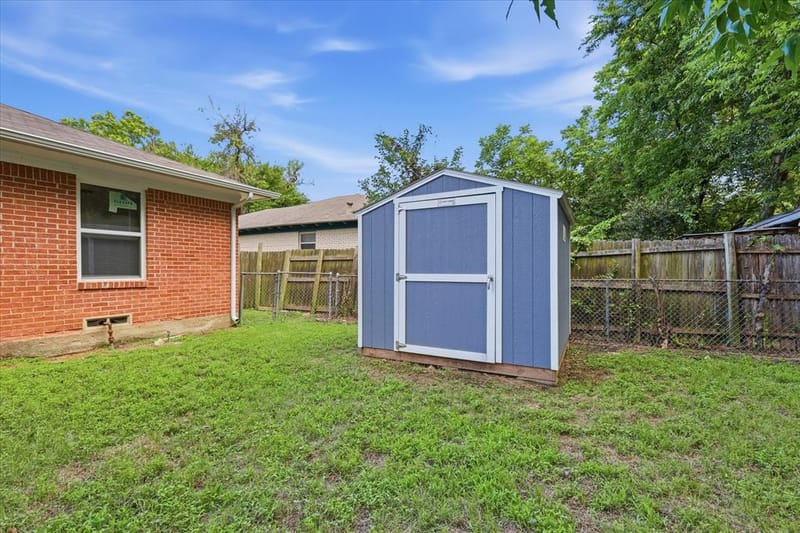 2129 Gaylord Drive, Dallas TX 75227 - Photo 36