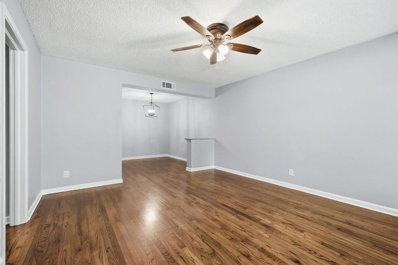 2129 Gaylord Drive, Dallas TX 75227 - Photo 9