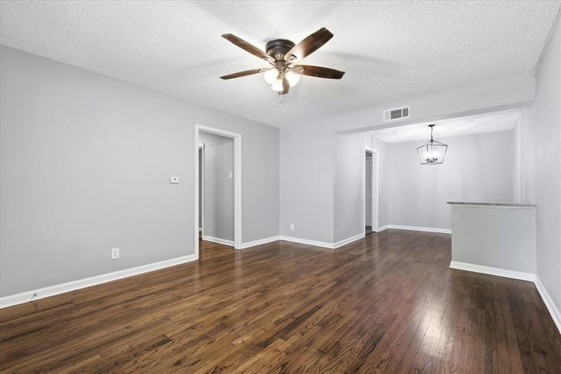 2129 Gaylord Drive, Dallas TX 75227 - Photo 10