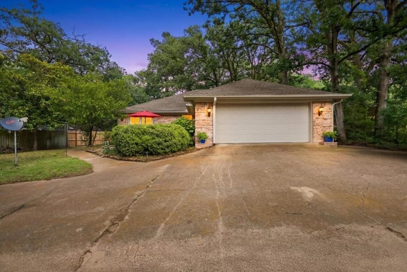 241 Hideaway Lane Central, Hideaway TX 75771 - Photo 2
