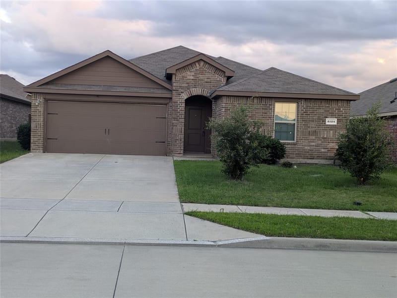 2124 Tulipwood Drive, Royse City TX 75189 - Photo 2