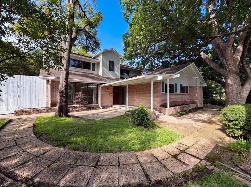 6878 Burwood Lane, Dallas TX 75214