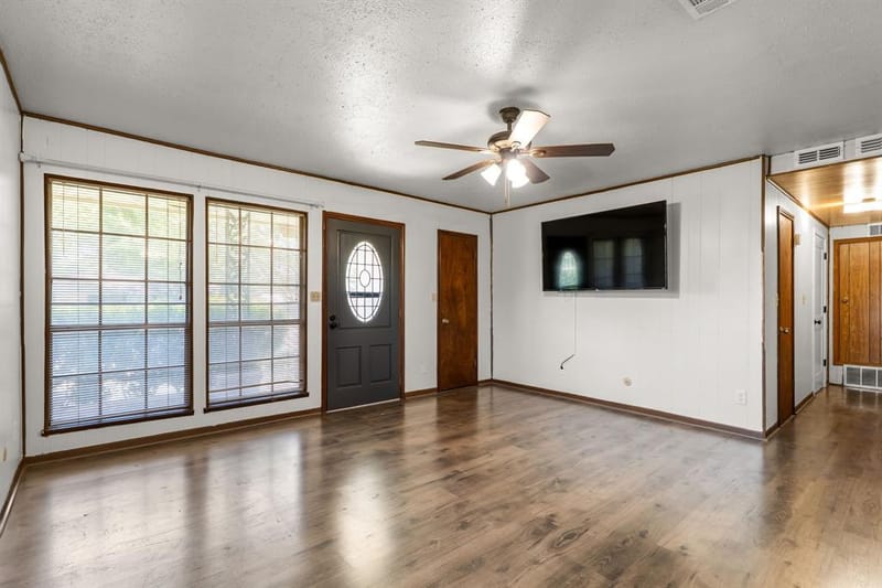 373 Ingred Street, Waco TX 76705 - Photo 5