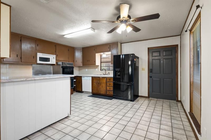 373 Ingred Street, Waco TX 76705 - Photo 8