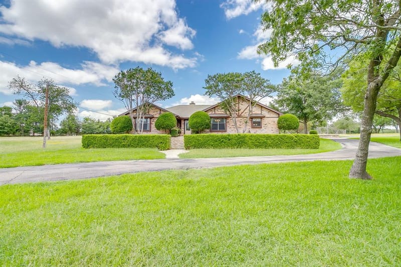 3503 Red Bud Drive, Weatherford TX 76087 - Photo 2